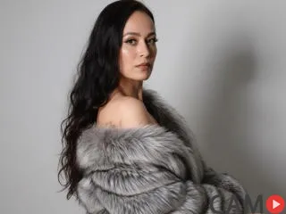 Thalyna&rsquo;s (XloveCam) Photo