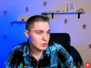 ThomasCrow&rsquo;s (XloveCam) Photo