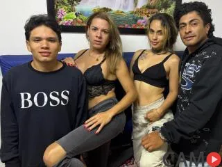 TsWomnTwoMenAnJoy&rsquo;s (XloveCam) Photo